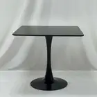 طاولات مطاعم و كافي