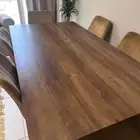طاولة طعام جديده جدا  استخدام بسيط 6كراسي