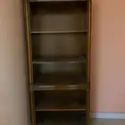 مكتبه