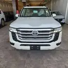 تويوتا لاندكروزر GXR L4 بنزين سعودي 2024