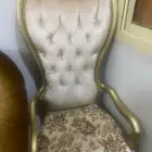 للبيع عدد 2 كرسي ملكي