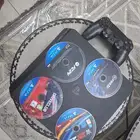 بلستيشن 4 مع عدد 4 اسطوانات