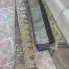 طقم كنب بيج بني من 5 قطع مع 3 سجادات للبيع