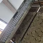 طاوله فضيه ومرايا ذهبي
