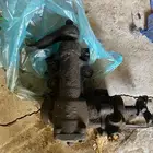 للبيع قطع غيار لوريل نيسان 200L 83