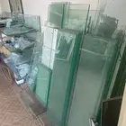 مرايات وزجاج شفاف رفوف للبيع بسبب نقل المعرض   خصم يصل 60