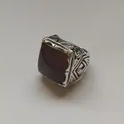 خاتم عقيق كبدي مزعفر