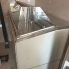 ثلاجة عرض سلاطات