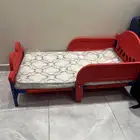 سرير اطفال للبيع
