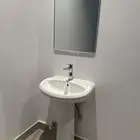 للبيع مغسلتين