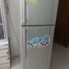 ثلاجة للبيع