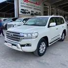 تويوتا لاندكروزر GXR موديل 2016 عداد 122 الف كم