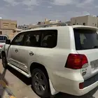 لاند كروزر جي أكس أر 2015 V8