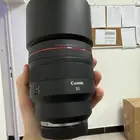 عدسة كانون RF 85mm F1.2   نظيفة جدا