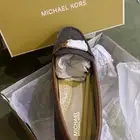 جزمة مايكل كورس