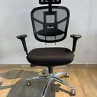 كراسي مكتبية متنوعه