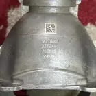 عدسات سيارة نظيفة حق الوكاله نحاسها جديد لسا