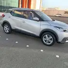 نيسان كيكس