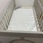سرير اطفال