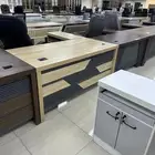 اثاث مكتبي متوفر
