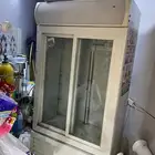 اغراض محل ورد متكامل للبيع
