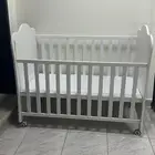 سرير اطفال   طاولة   طاولة تلفزيون