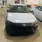 تويوتا كامري اسود استندر2025