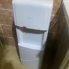 براده ماء حار وبارد مع ثلاجه صغيره بالاسفل