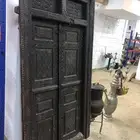 باب أثري قديم لمحبي التراث