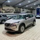 نيسان اكس تريل ستاندر 5 و 7 مقاعد بافضل الاسعار