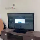 شاشة LG طاولة تلفزيون