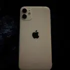 ايفون 11 العادي .