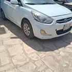للبيع اكسنت 2016