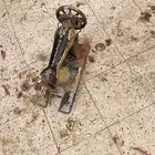 مكينه خياطه قديمه