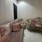 طقم كنب كامل مع طاولاته و الستاره ( شبه جديد )
