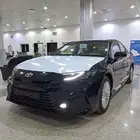 كامري LE بنزين لون أسود 2025