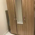 دولاب ملابس