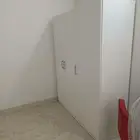 سرير ودولاب