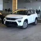 اوربان كروزر فل ابيض 2025