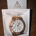 ساعة GUESS جديدة