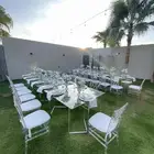 طاولة عشاء للايجار
