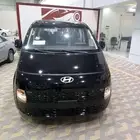هونداي ستاريا 9 راكب ديزل 2025 بسعر 125900بالضريبه