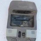 ساعة ومفتاح فتحت سقف ولمبات