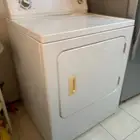 نشافة امريكيه وغسالة كوريه
