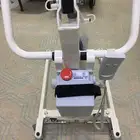جهاز حمل كبار السن والمعاقين