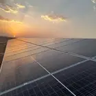 تشغيل غطاسات بالطاقة الشمسيه