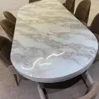 طاولة طعام 10 كراسي نظيفة