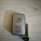 مفتاح لاندكروزر