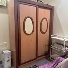 دولاب خشبي