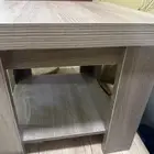 طاوله مربعه نظيفه